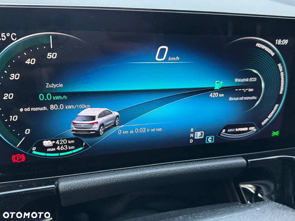 Mercedes-Benz EQA - 10