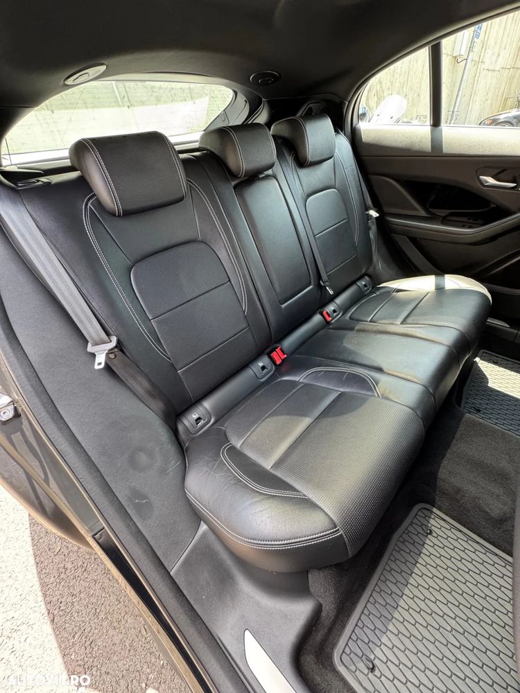 Jaguar I-Pace EV400 AWD SE - 18