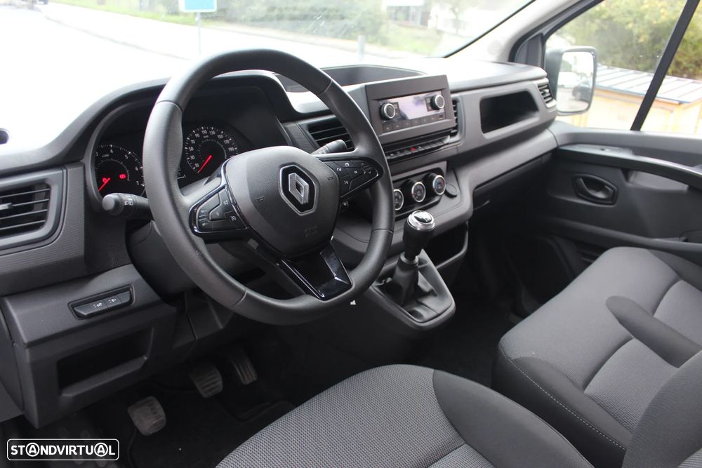 Renault TRAFIC 2.0 dCi L2H1 // LONGA - 11