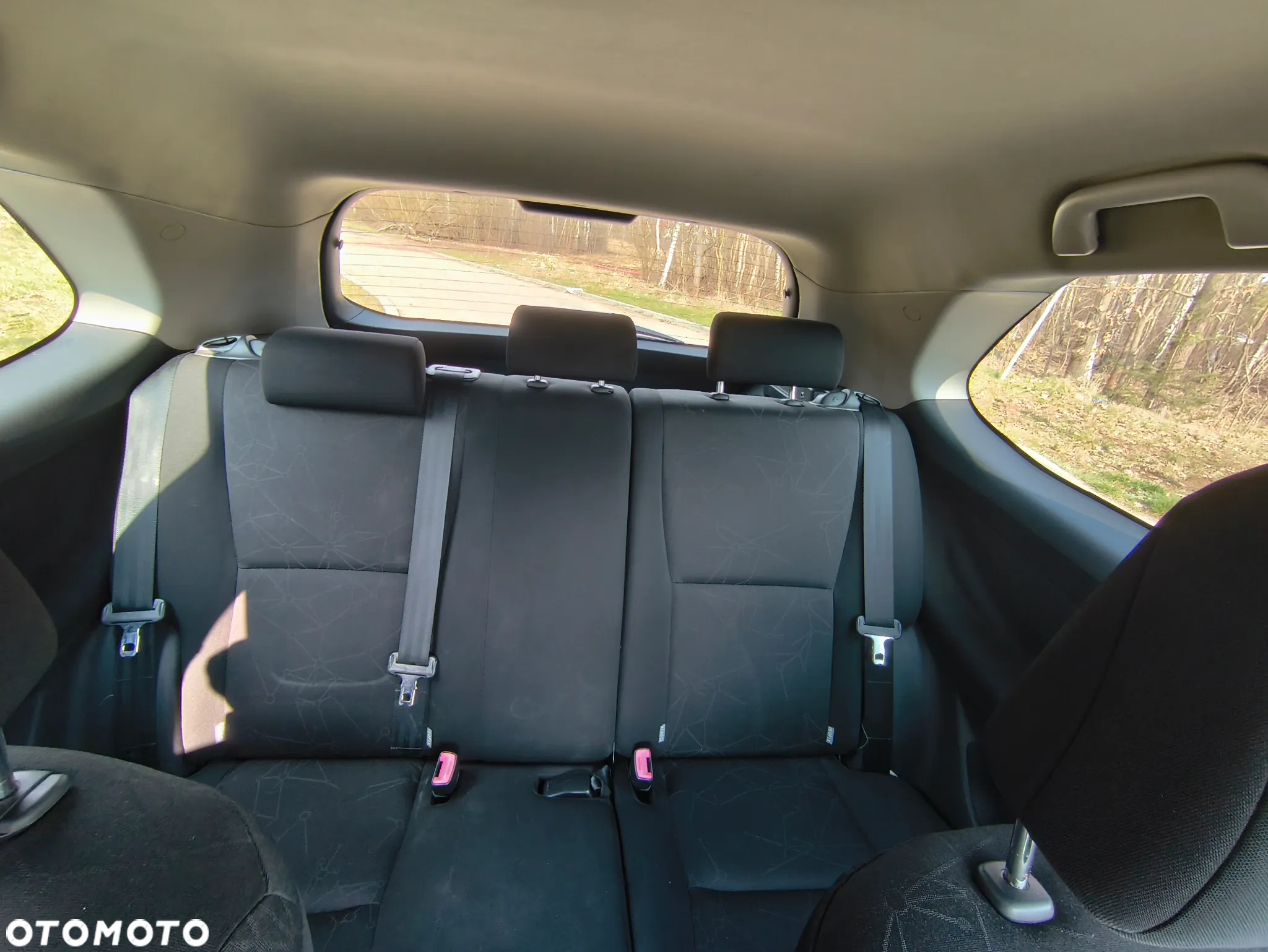 Toyota Auris 1.6 VVT-i Terra - 10