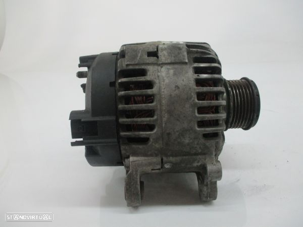 Alternador Audi A3 (8P1) - 5