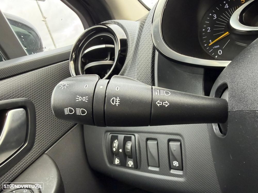 Renault Clio 1.5 dCi Confort - 31