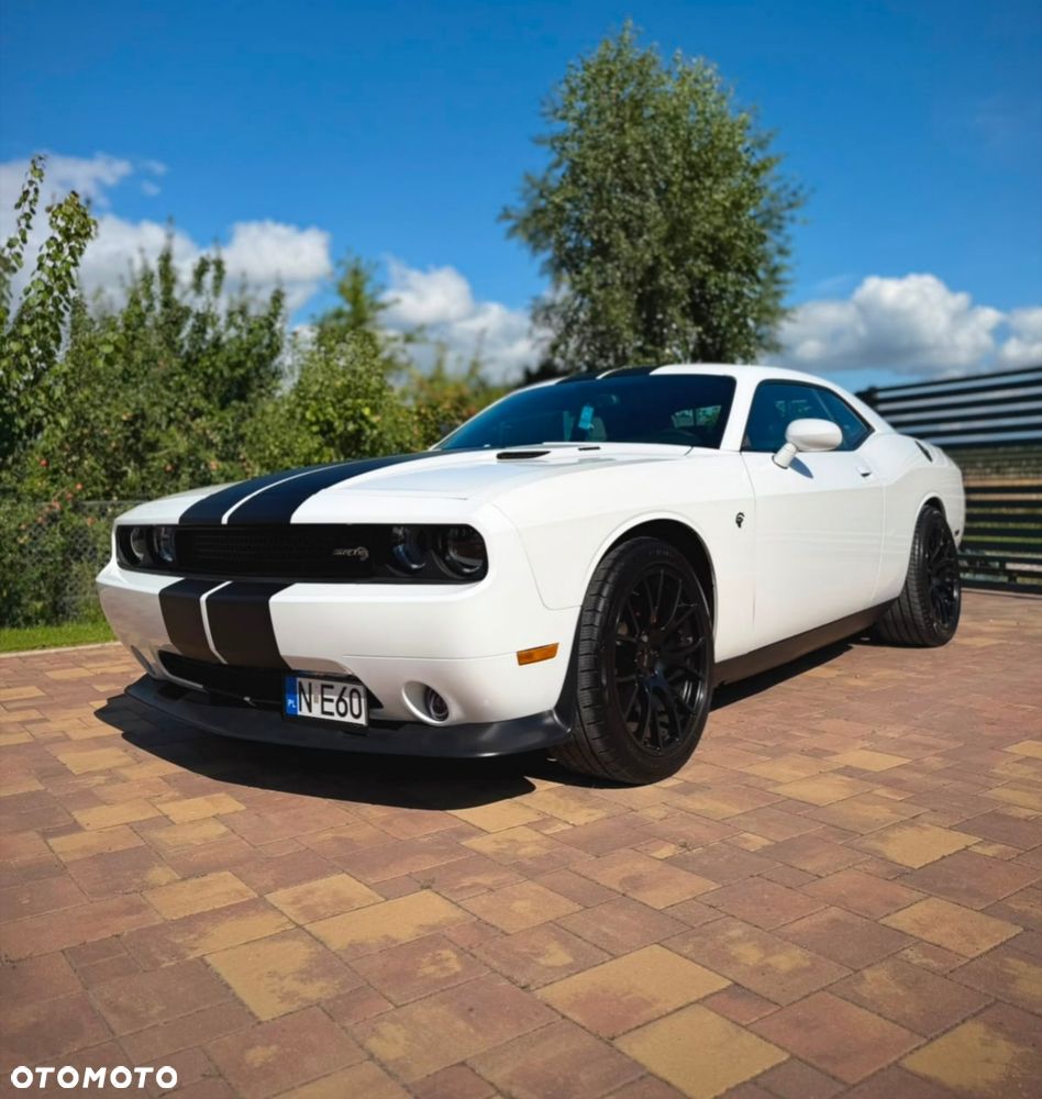 Dodge Challenger - 3