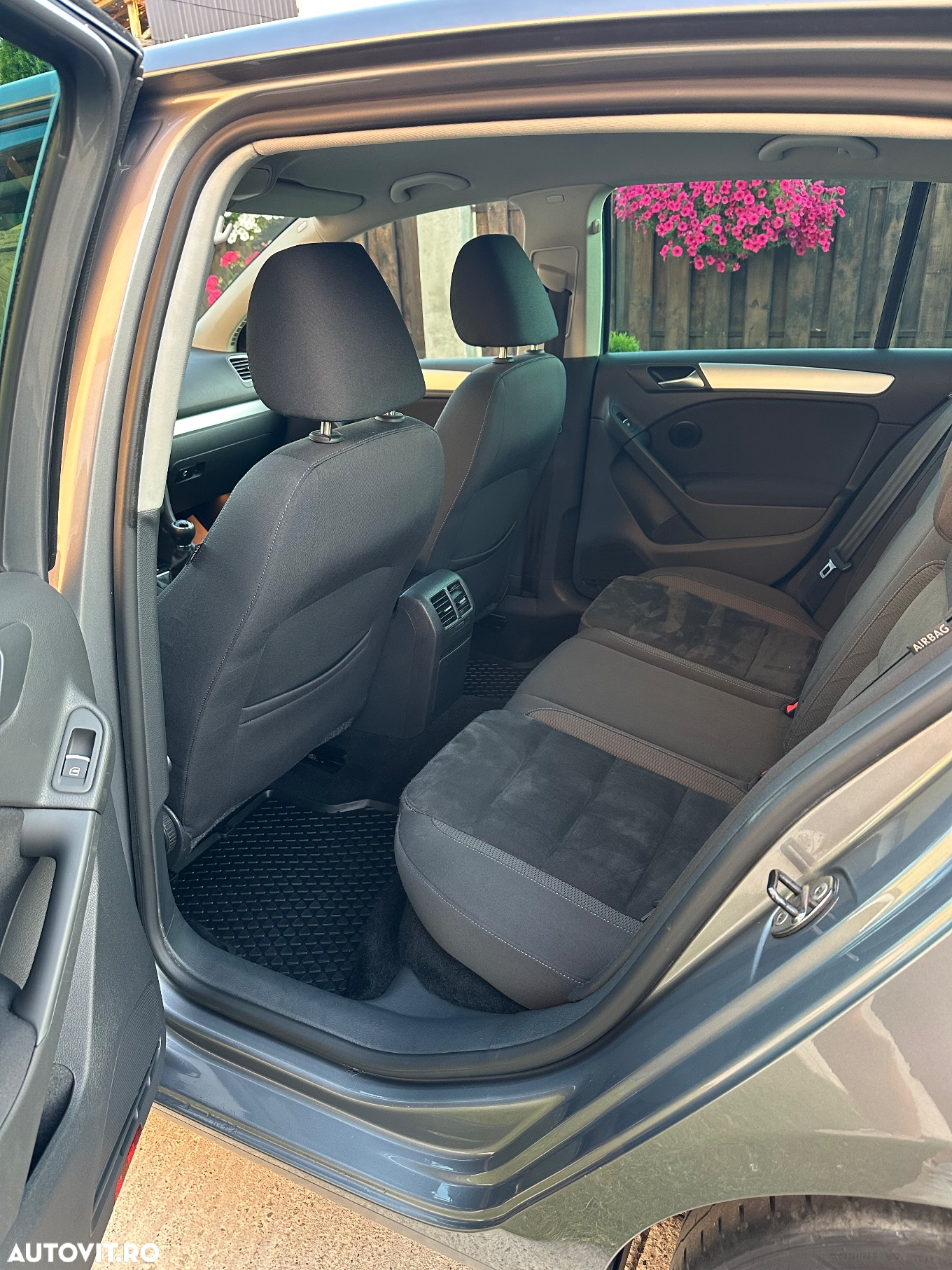 Volkswagen Golf 1.4 TSI Highline - 18