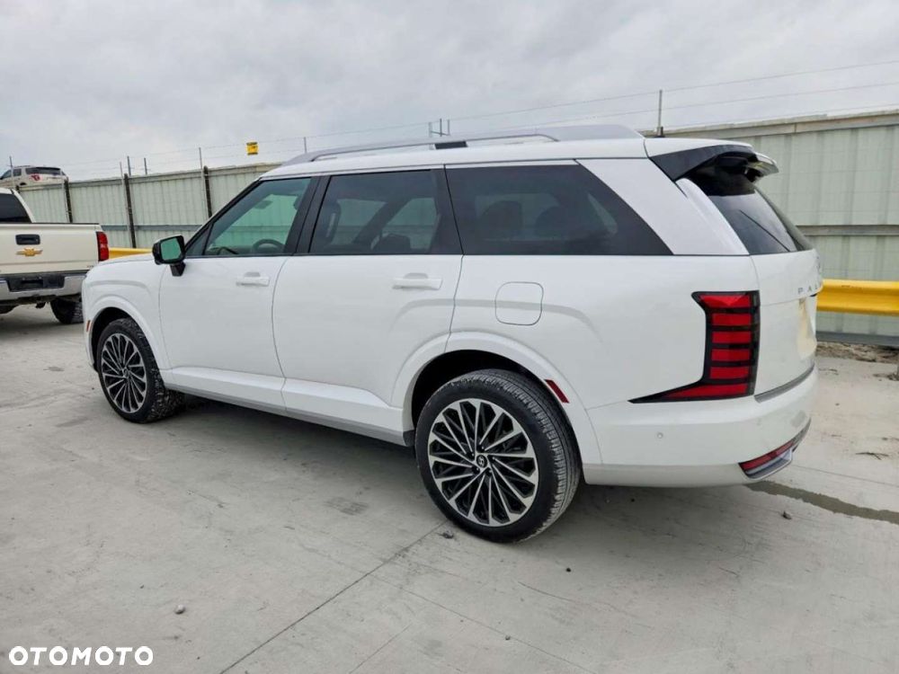 Hyundai Palisade - 2