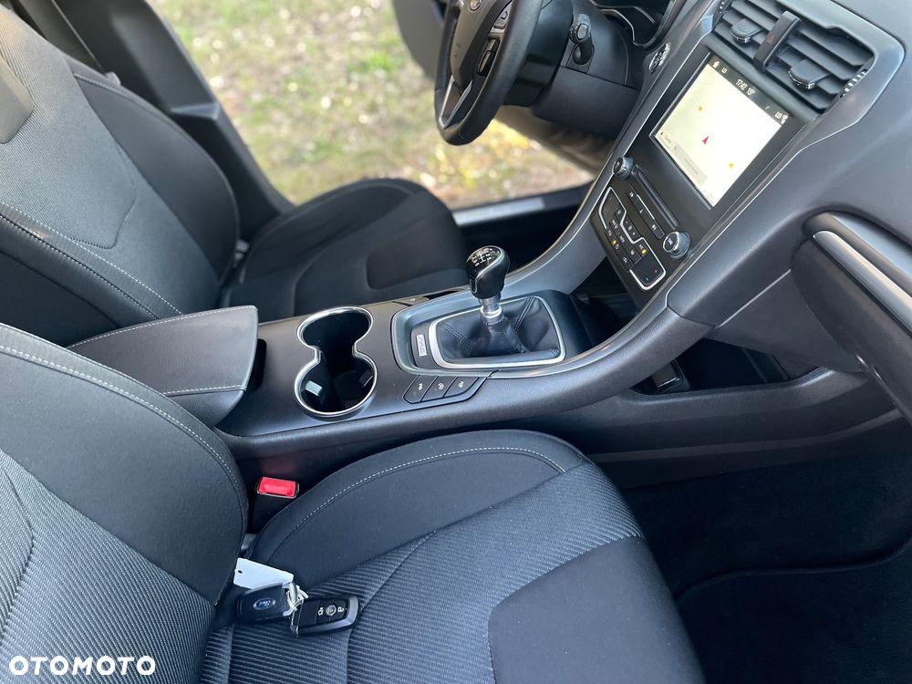 Ford Mondeo 2.0 TDCi Allrad Titanium - 15