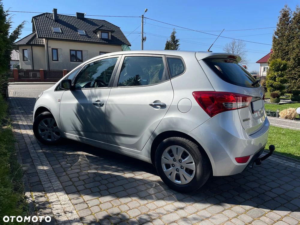 Hyundai ix20 1.4 Premium blue - 18