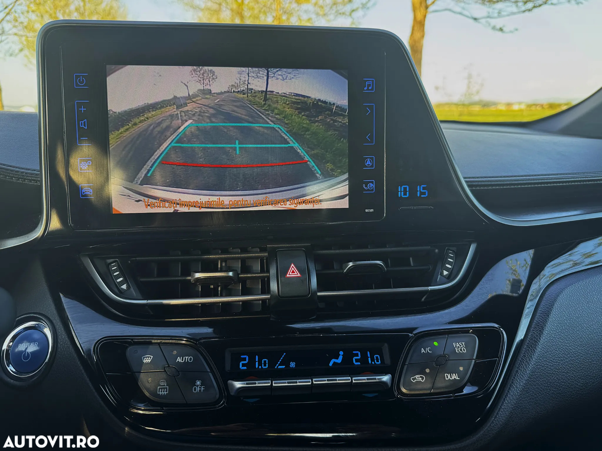 Toyota C-HR Hybrid Business-Edition - 8