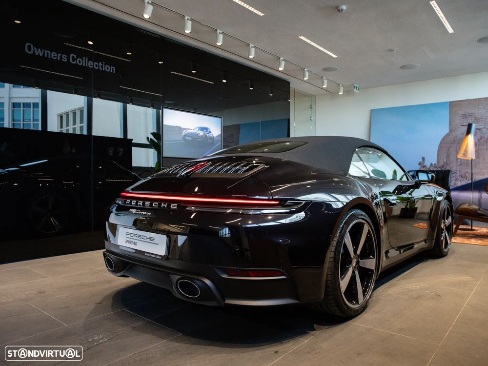 Porsche 911 (992) Carrera PDK - 25