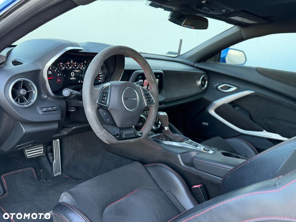 Chevrolet Camaro - 21
