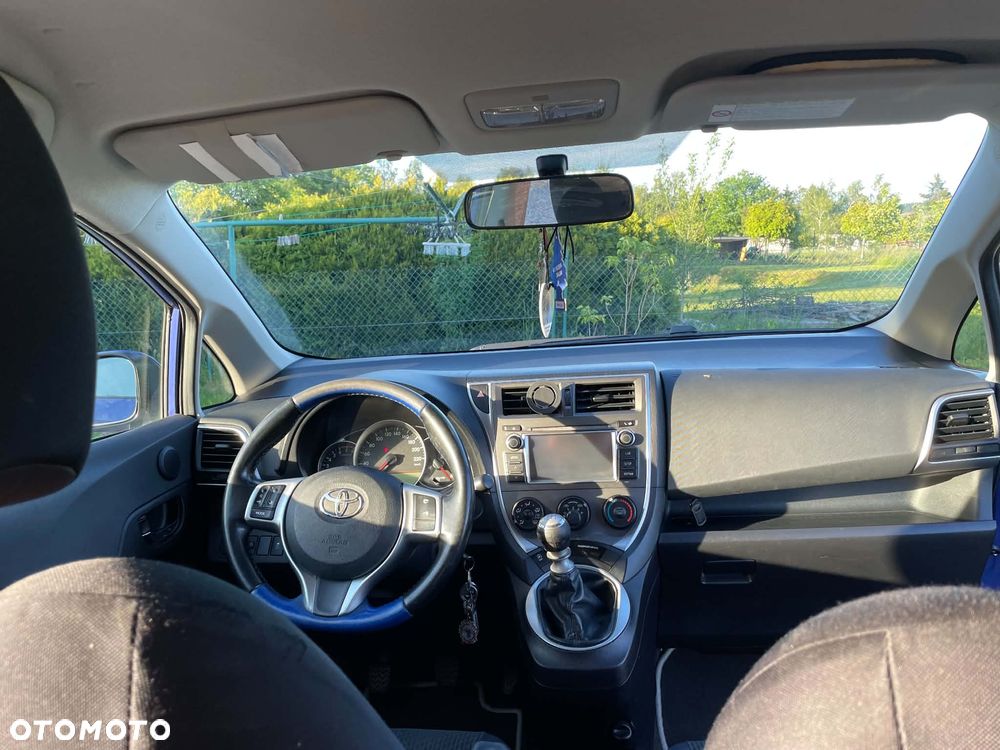 Toyota Verso S 1.33 VVT-i Start-Stop Life - 12