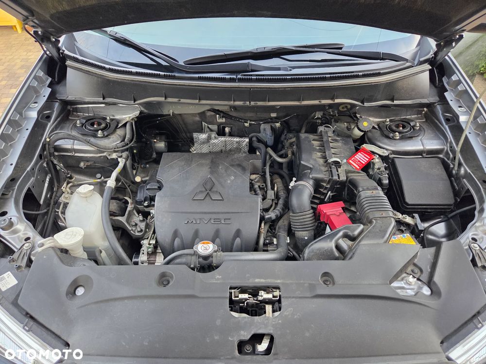 Mitsubishi ASX 1.6 Inform - 13