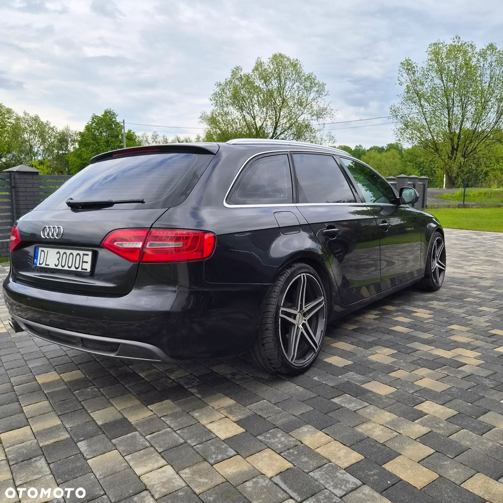 Audi A4 Avant 2.0 TDI - 7