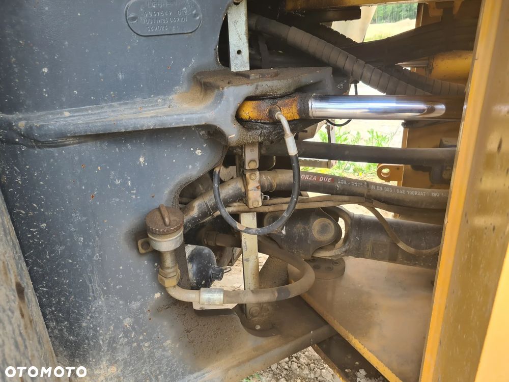 Liebherr 576 2plus2 - 9
