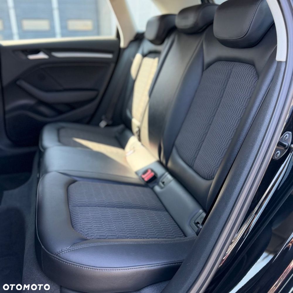 Audi A3 Sportback - 21