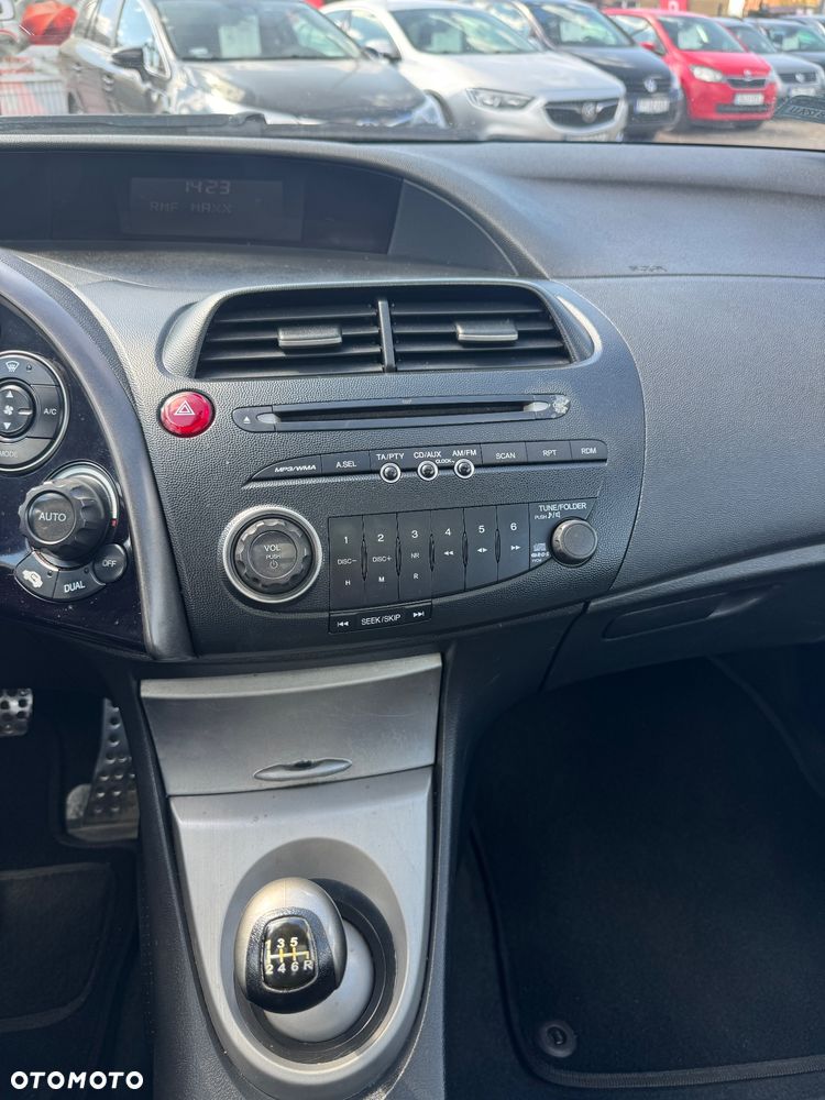 Honda Civic 2.2i-CTDi TypeS - 26