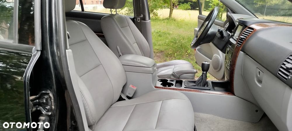 Kia Sorento 2.4 LX - 5