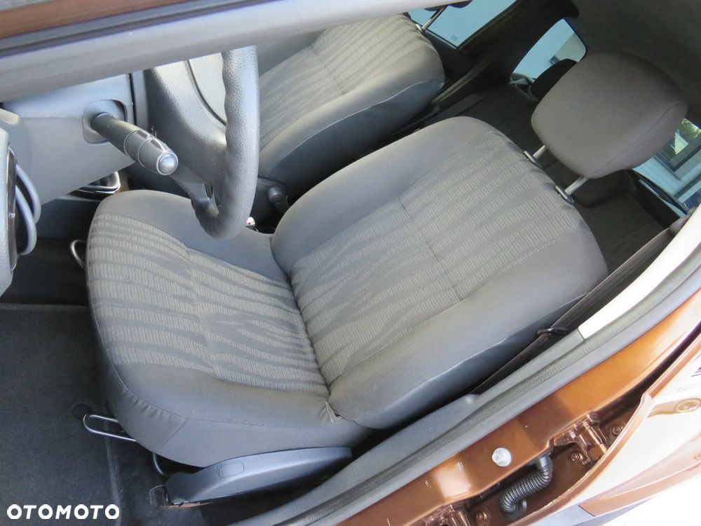Dacia Duster 1.5 dCi SL Delsey - 29