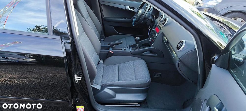 Audi A3 Sportback - 12