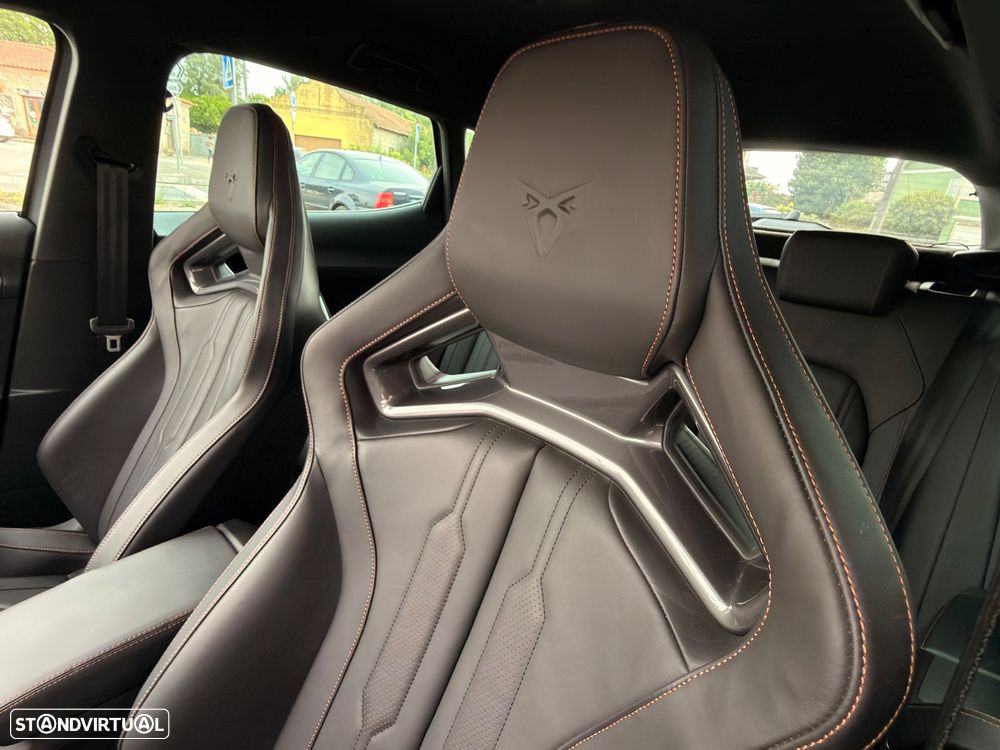 Cupra Formentor 2.5 TSI DSG 4Drive VZ5 - 30