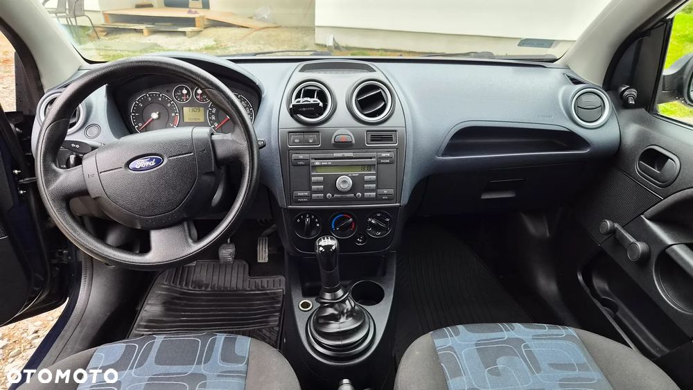 Ford Fiesta - 6