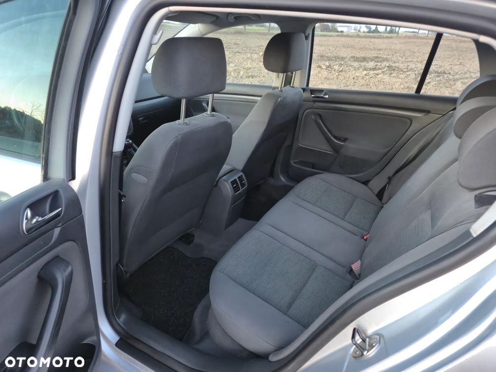 Volkswagen Golf 1.4 Comfortline - 14