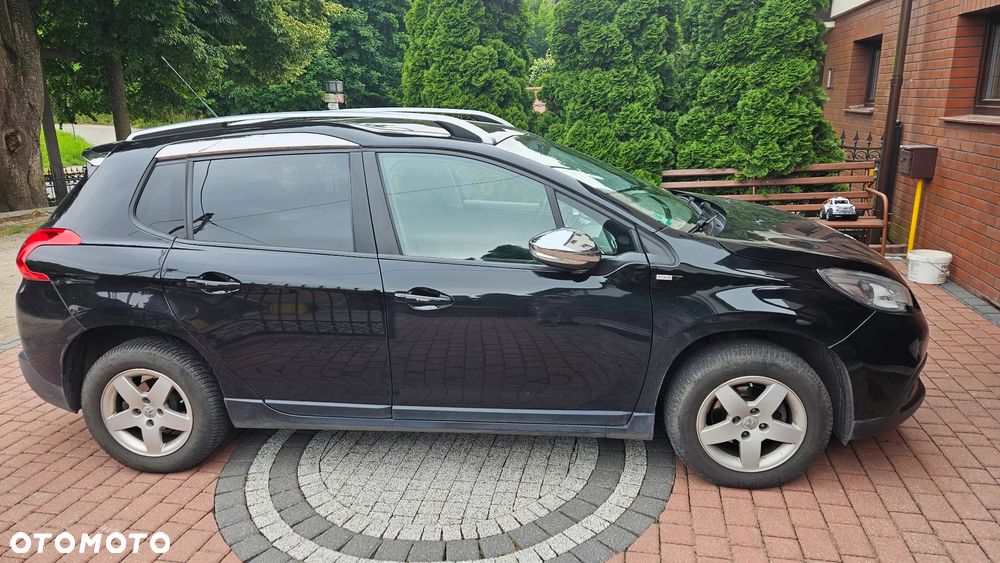 Peugeot 2008 1.6 BlueHDi Allure - 6