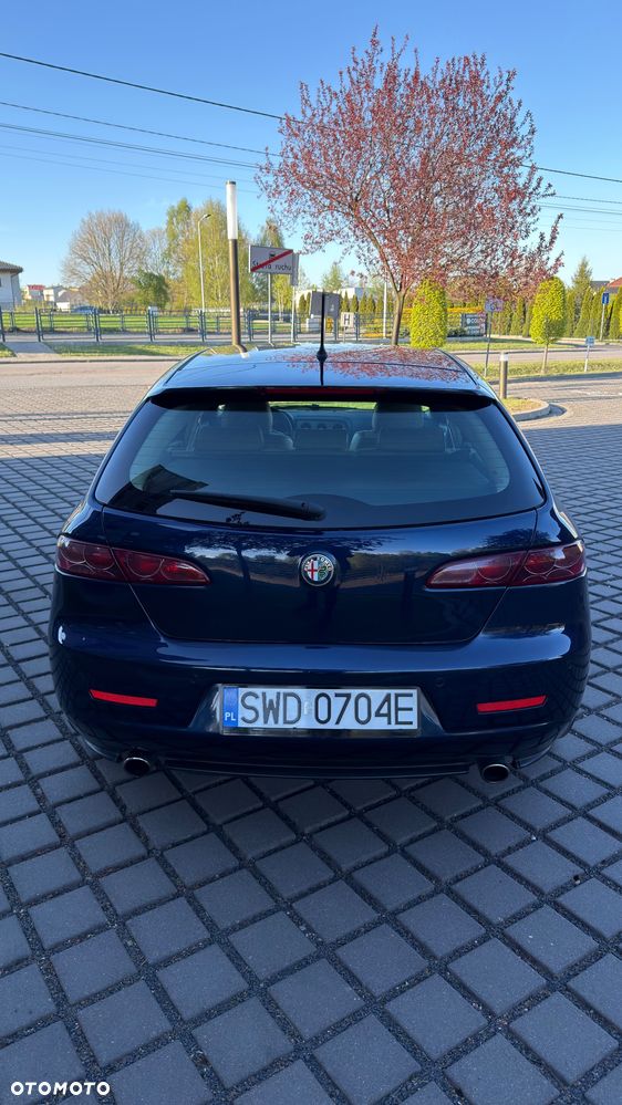 Alfa Romeo 159 2.4 JTDM 20V DPF Q-Tronic Turismo - 10