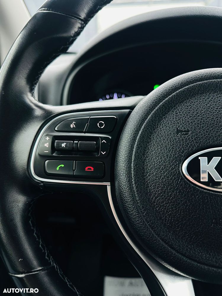 Kia Sportage 1.7 CRDI 2WD Attract - 28