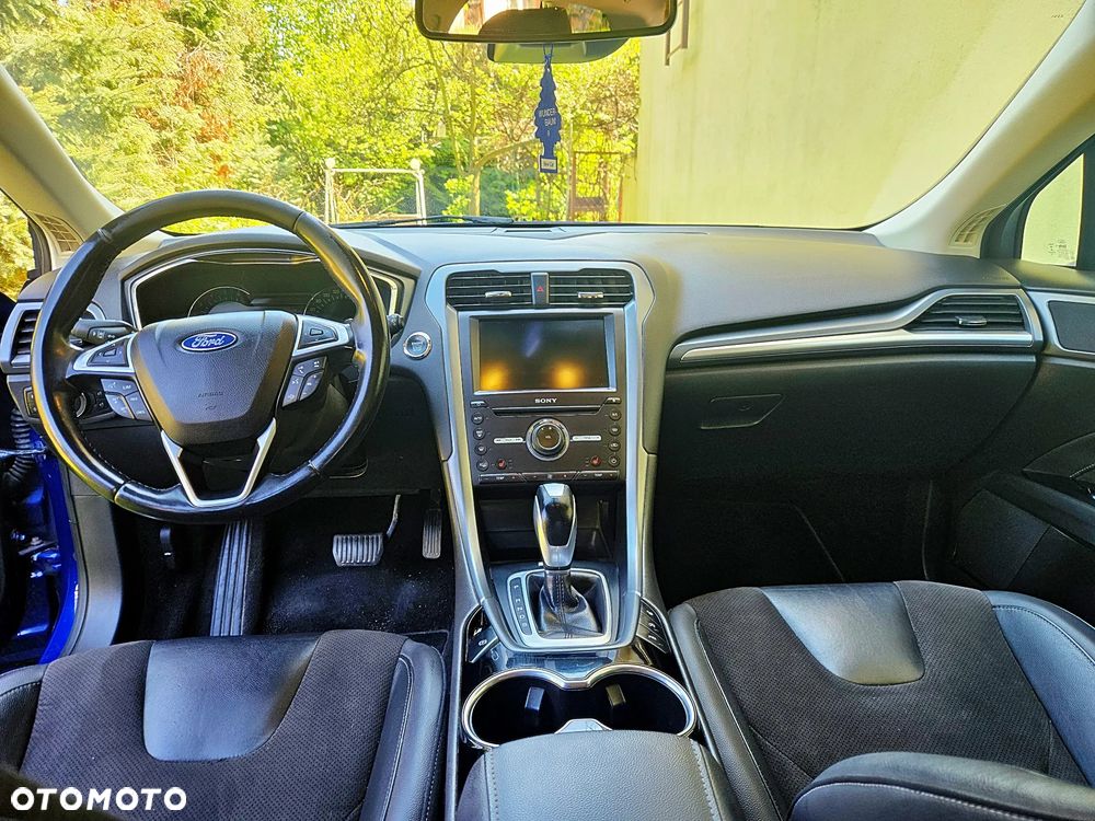 Ford Mondeo 2.0 TDCi Titanium PowerShift - 12