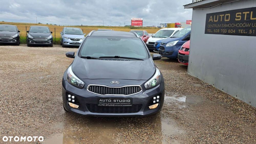 Kia Ceed 1.6 CRDi GT Line - 29