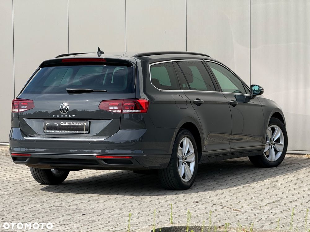 Volkswagen Passat 2.0 TDI SCR DSG Business - 11
