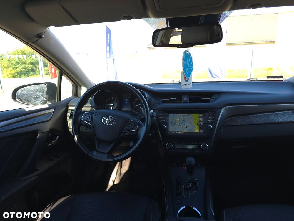 Toyota Avensis 2.0 Prestige MS - 40