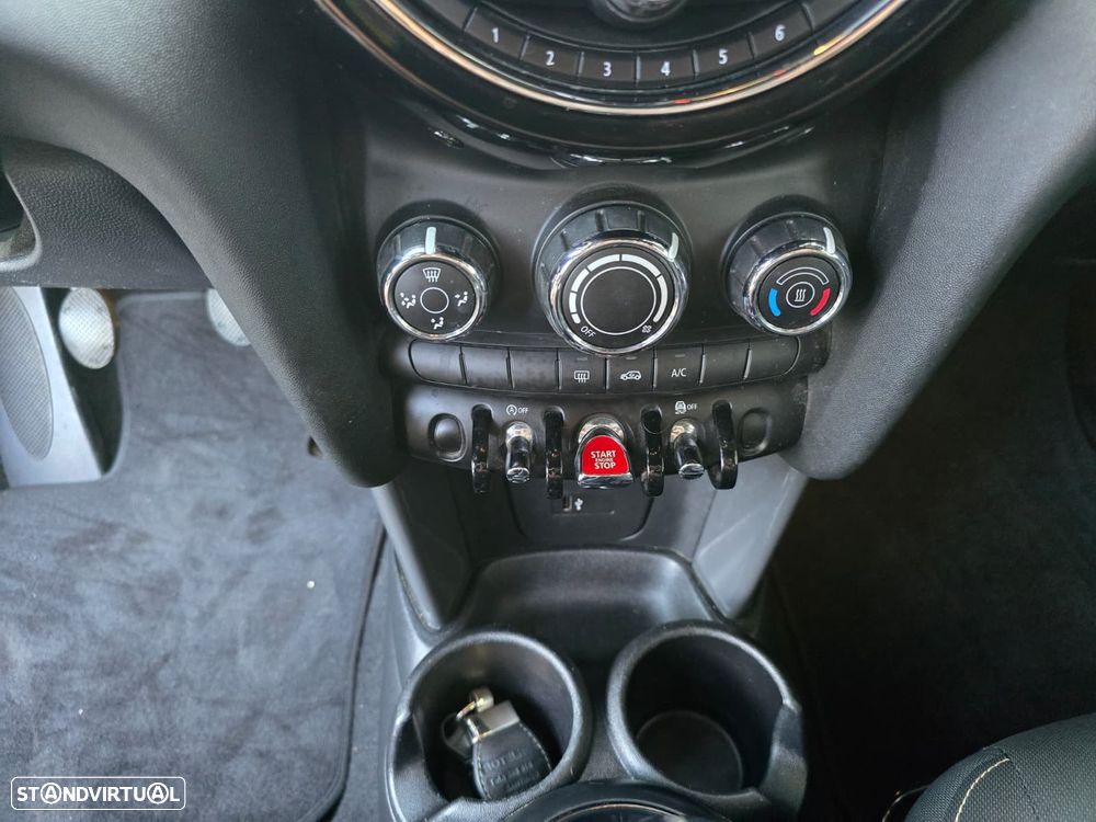 MINI 5 Portas Cooper D - 15
