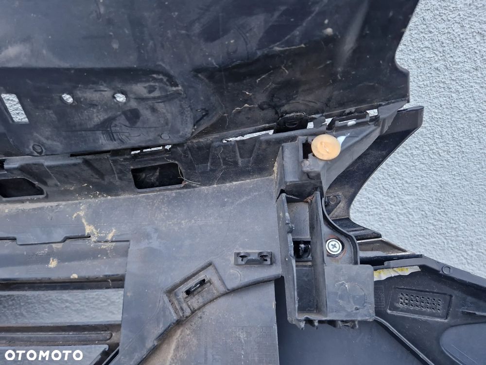 Zderzak Renault Megane 4 IV 2016 - - 14