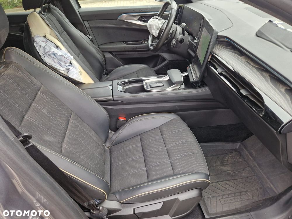 Renault Austral 1.3 TCe mHEV Iconic - 20