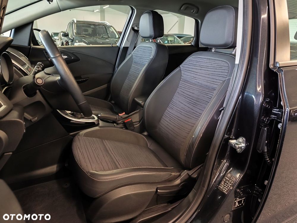 Opel Astra 1.6 Design Edition - 7