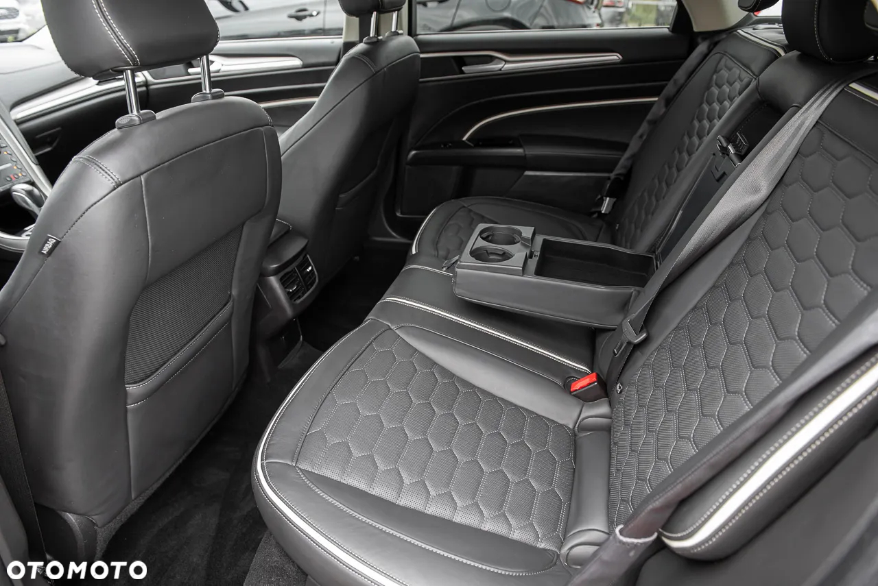 Ford Mondeo Turnier TDCi Bi-Turbo PowerShift-Aut Vignale - 30