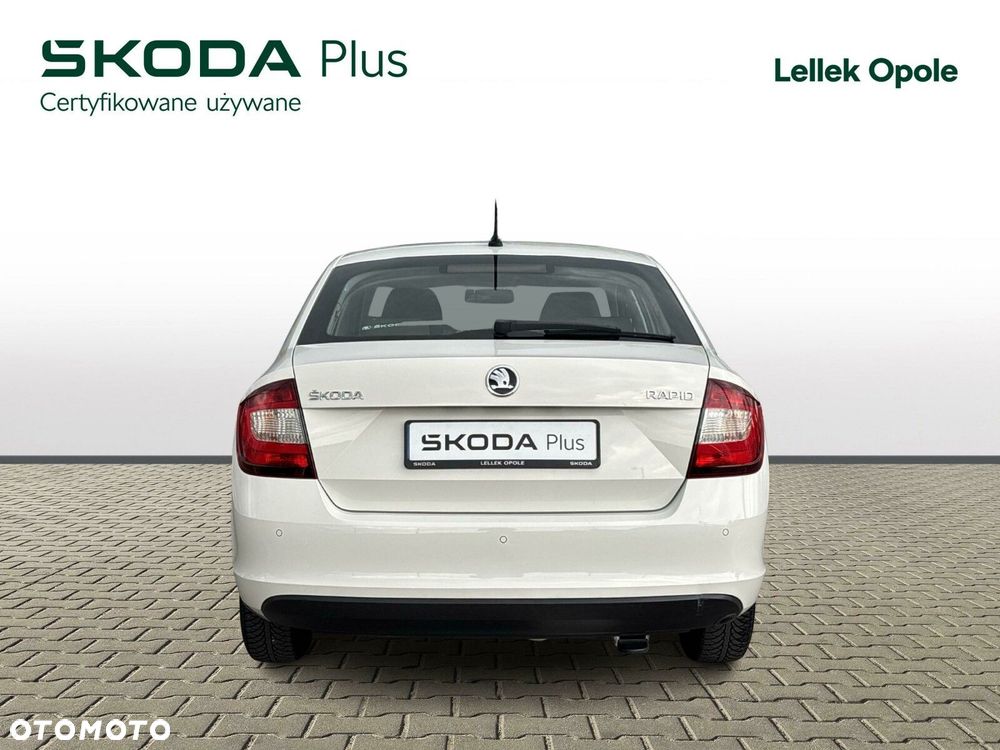 Skoda RAPID - 4