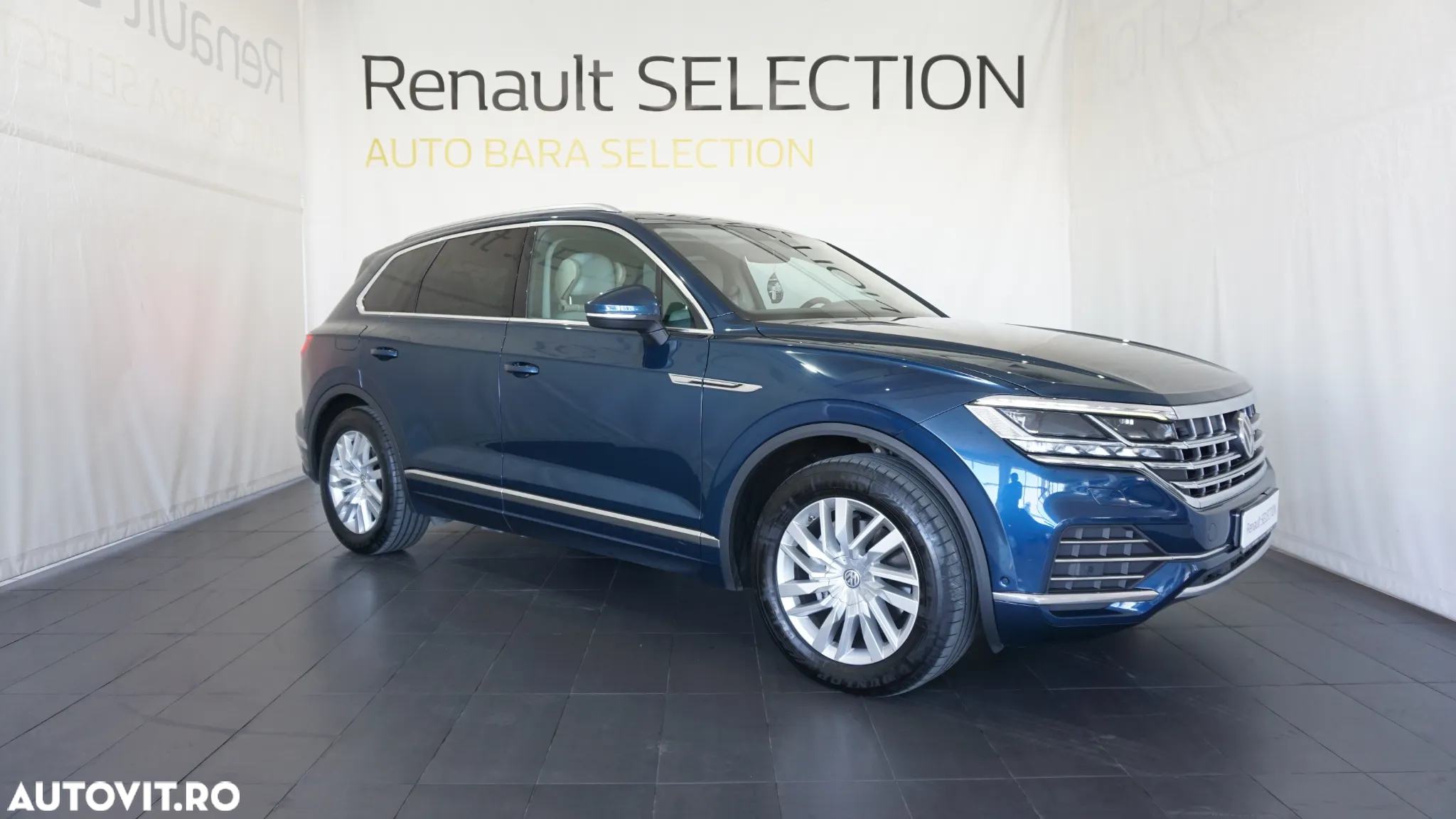Volkswagen Touareg V6 TDI Elegance - 3