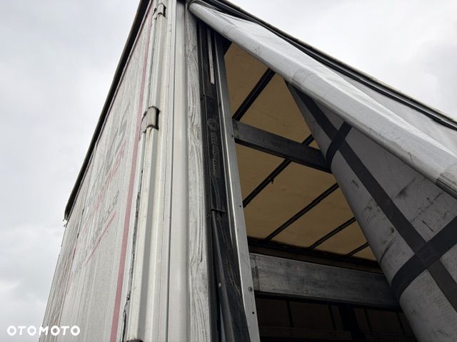 Schwarzmuller Kurtyna, SAF, oś podnoszona, dach podnoszony - 22