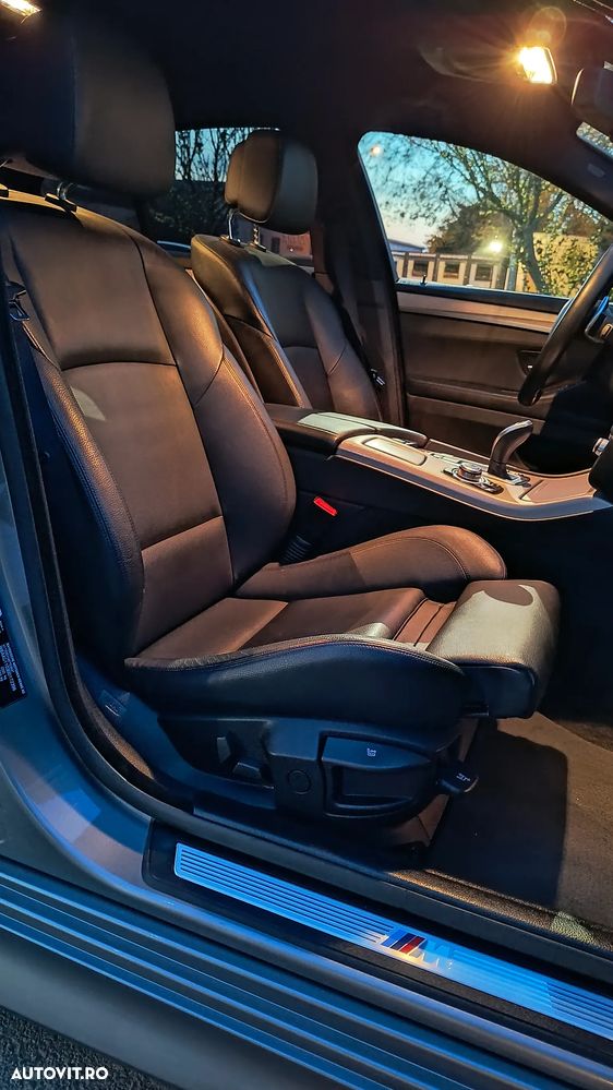 BMW Seria 5 520i Sport-Aut. - 10