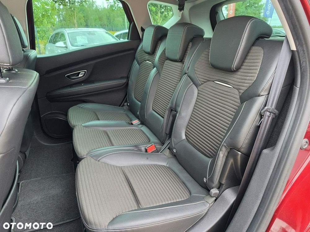 Renault Scenic 1.3 TCe FAP Intens - 30