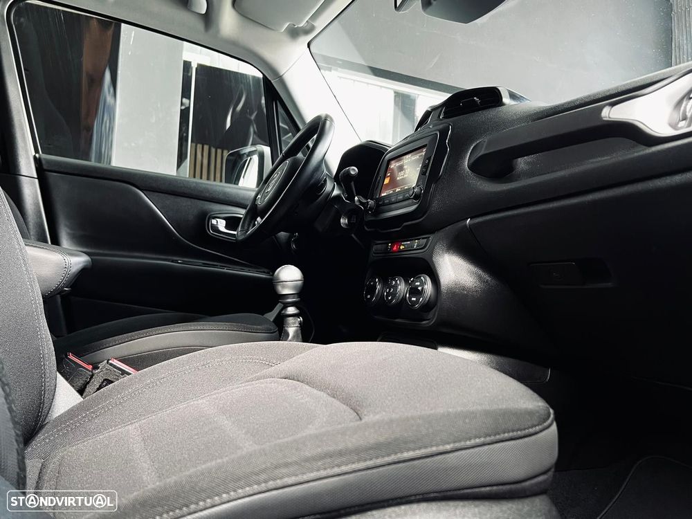 Jeep Renegade 1.6 MJD Limited - 17
