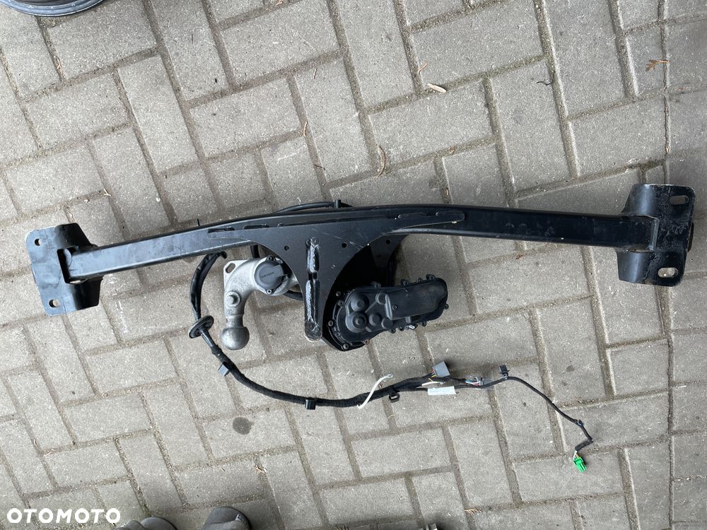 Hak holowniczy elektryczny Volvo  XC 40 II  32270801 - 3