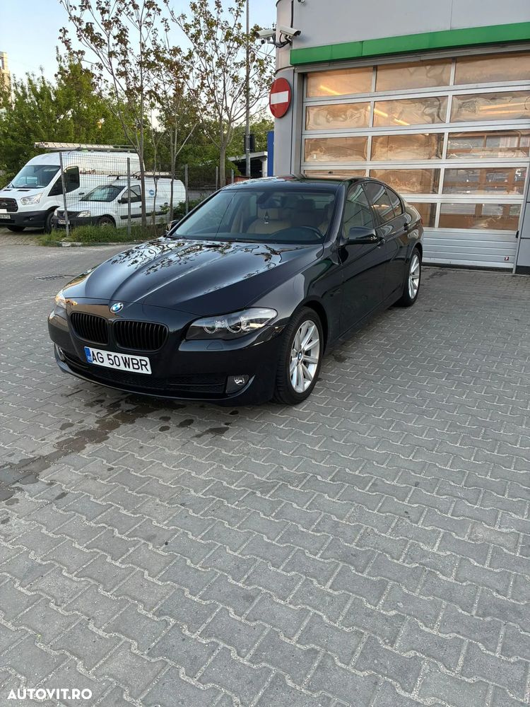 BMW Seria 5 525d xDrive Aut. - 2