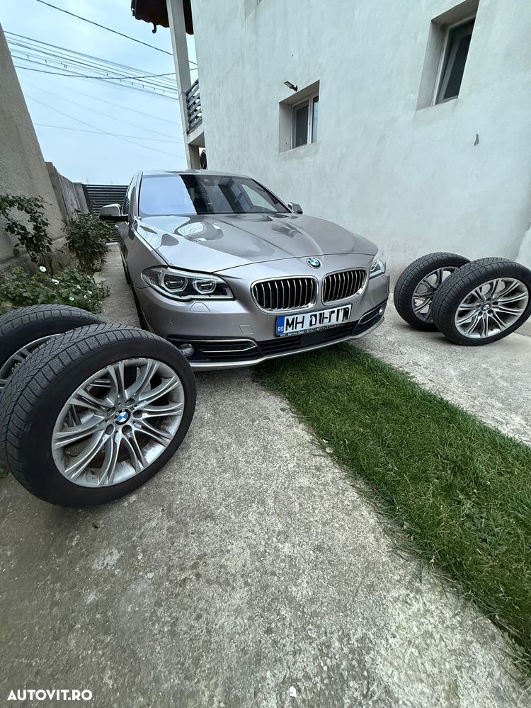 BMW Seria 5 535d xDrive Touring Sport-Aut. Luxury Line - 3