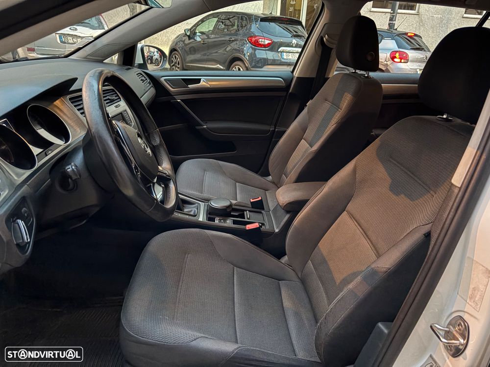 VW Golf Variant 1.6 TDi BlueMotion Confortline - 6