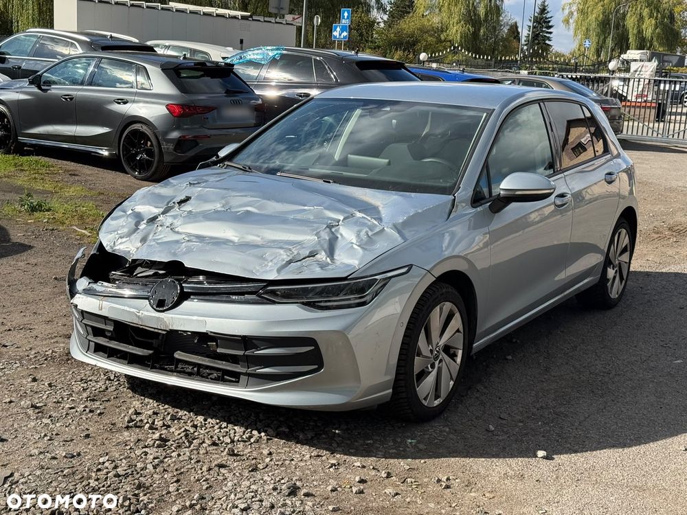 Volkswagen Golf 2025 photo 4