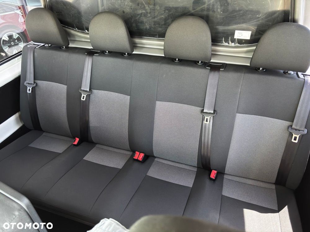 Volkswagen Crafter 35 2.0 TDI L3H3 3640 140 KM - 17